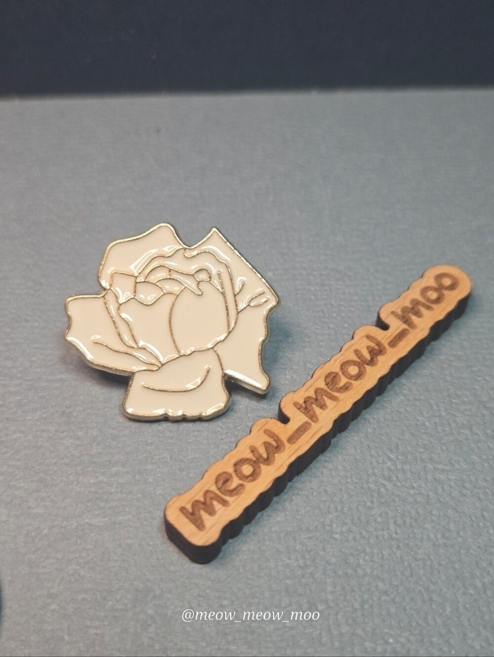 Rose Enamel Pin - Picture 4 of 5